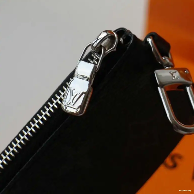 Fashionrep LV Bags 207B570025 0803